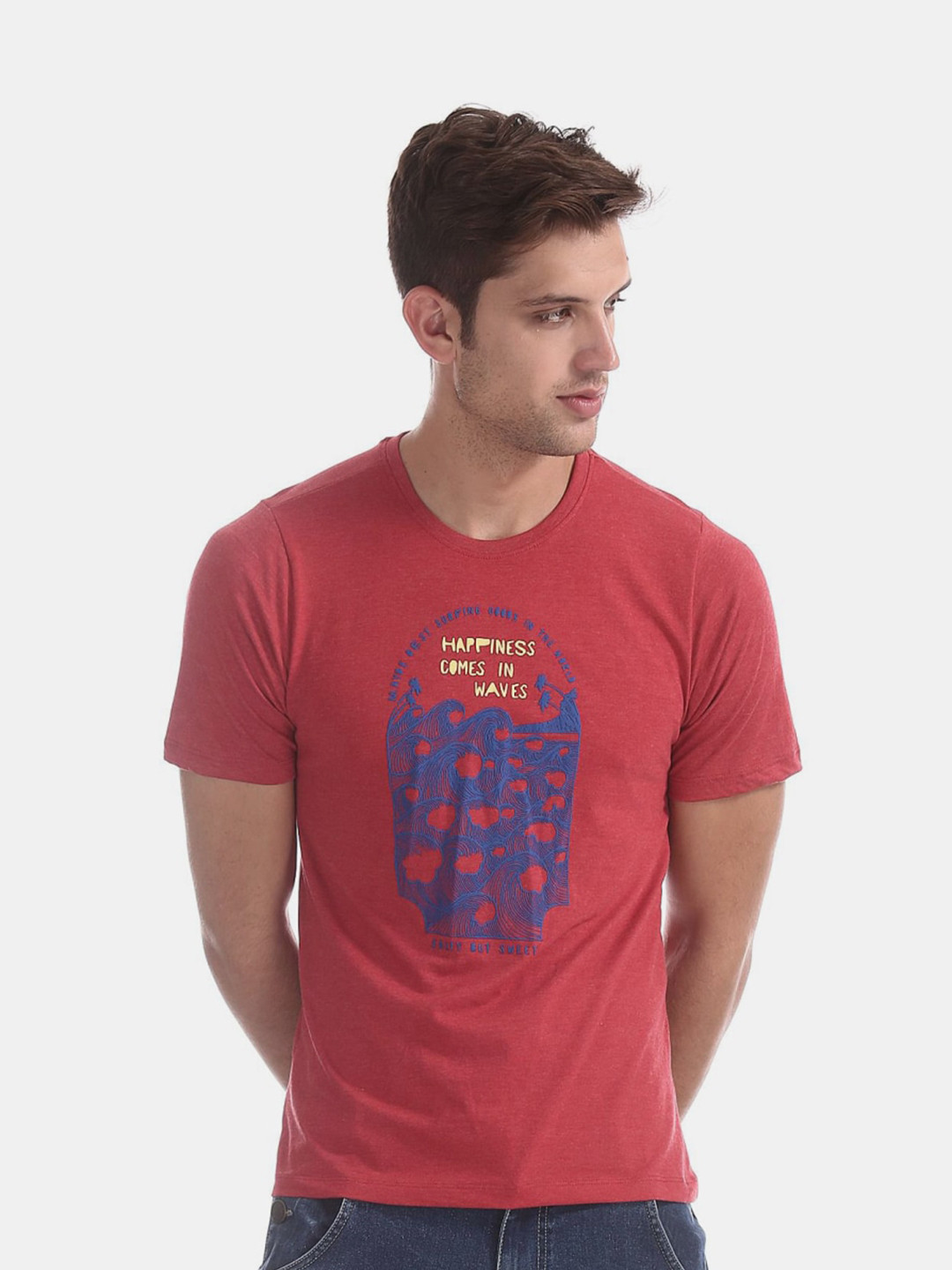 

V-Mart Men Graphic Printed T-shirt, Red
