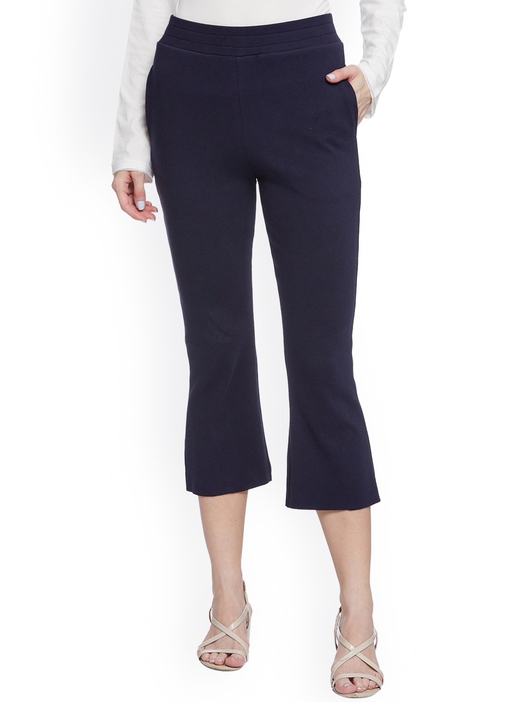 

UNMADE Women Slim Fit Three-Fourth Length Bootcut Trousers, Navy blue