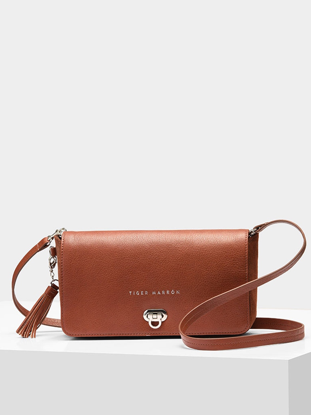 

TIGER MARRON Leather Structured Sling Bag, Tan