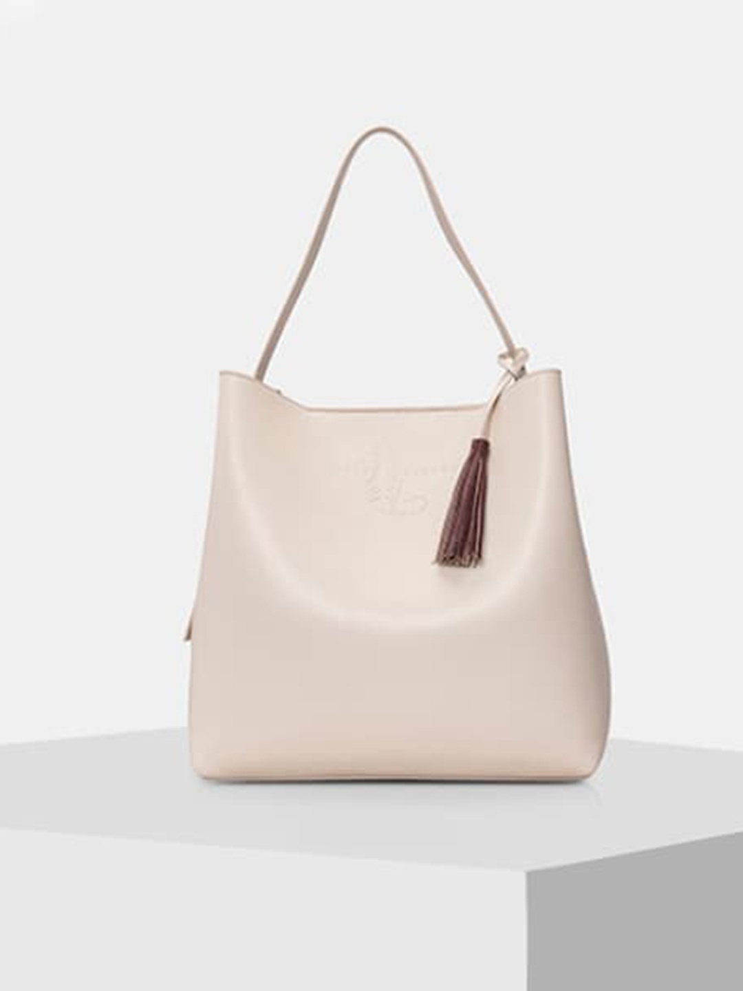 

TIGER MARRON Leather Structured Hobo Bag With Tasselled, Cream