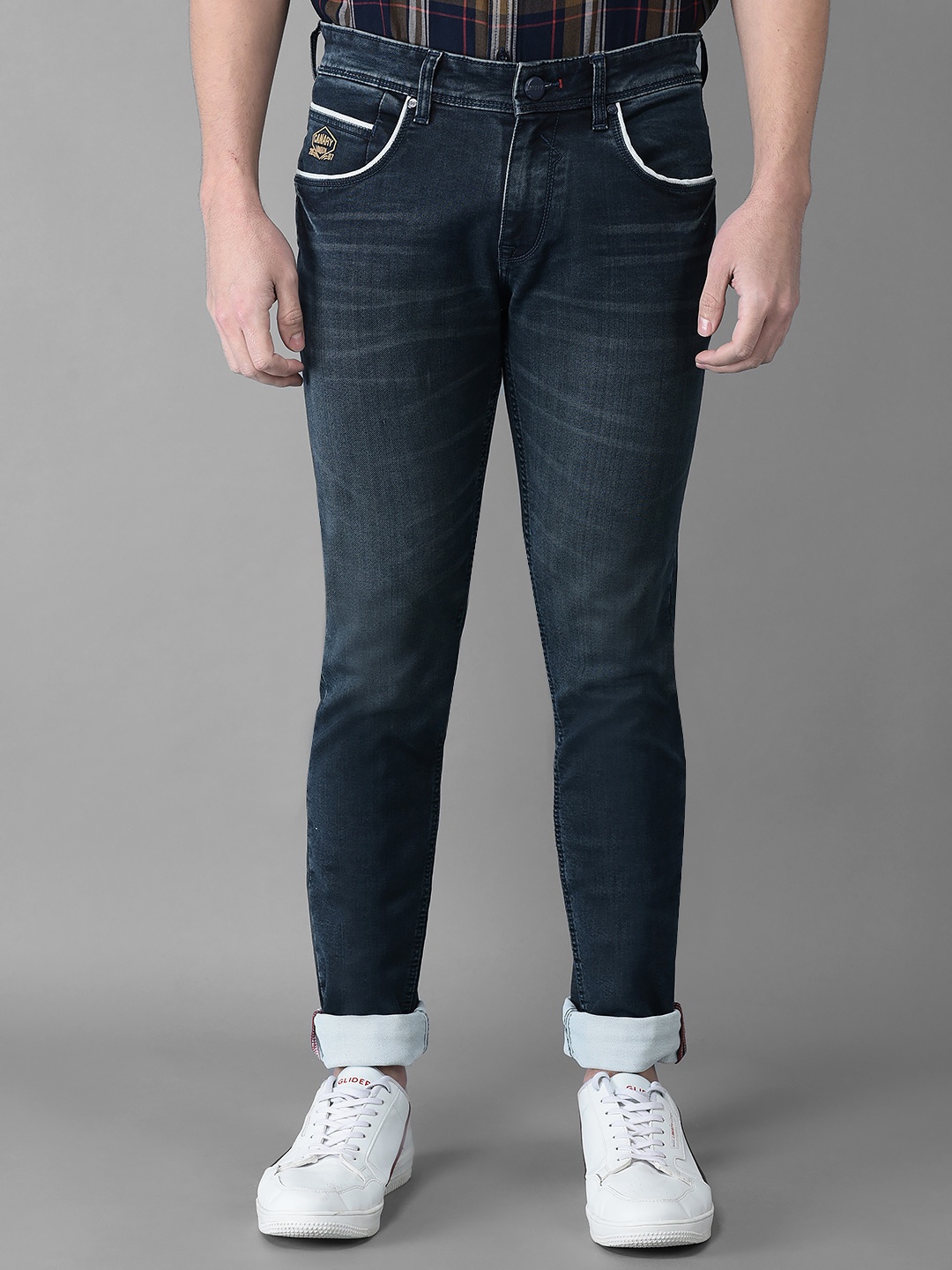 

Canary London Men Smart Skinny Fit Low-Rise Light Fade Stretchable Jeans, Blue
