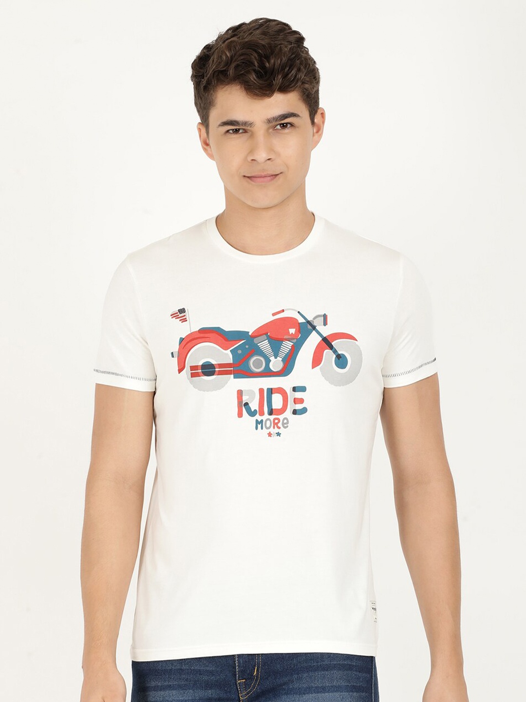 

Wrangler Men Graphic Printed T-shirt, White