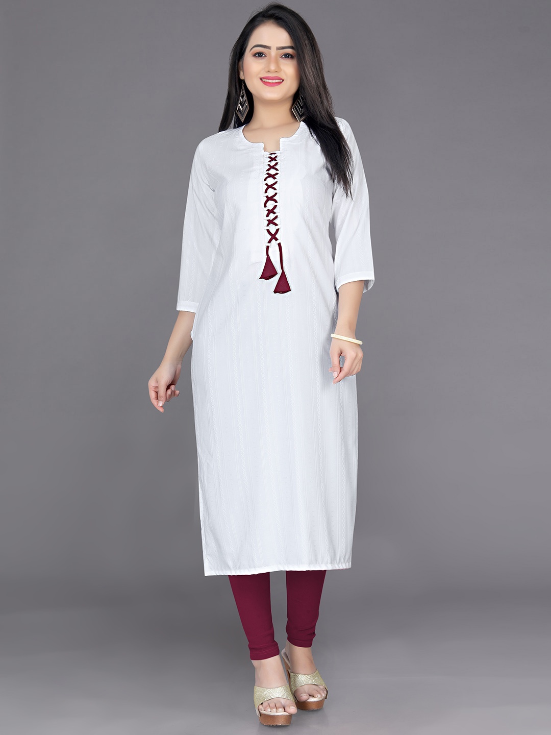 

Indian Fashionista Self Design Pure Cotton Straight Kurta, White