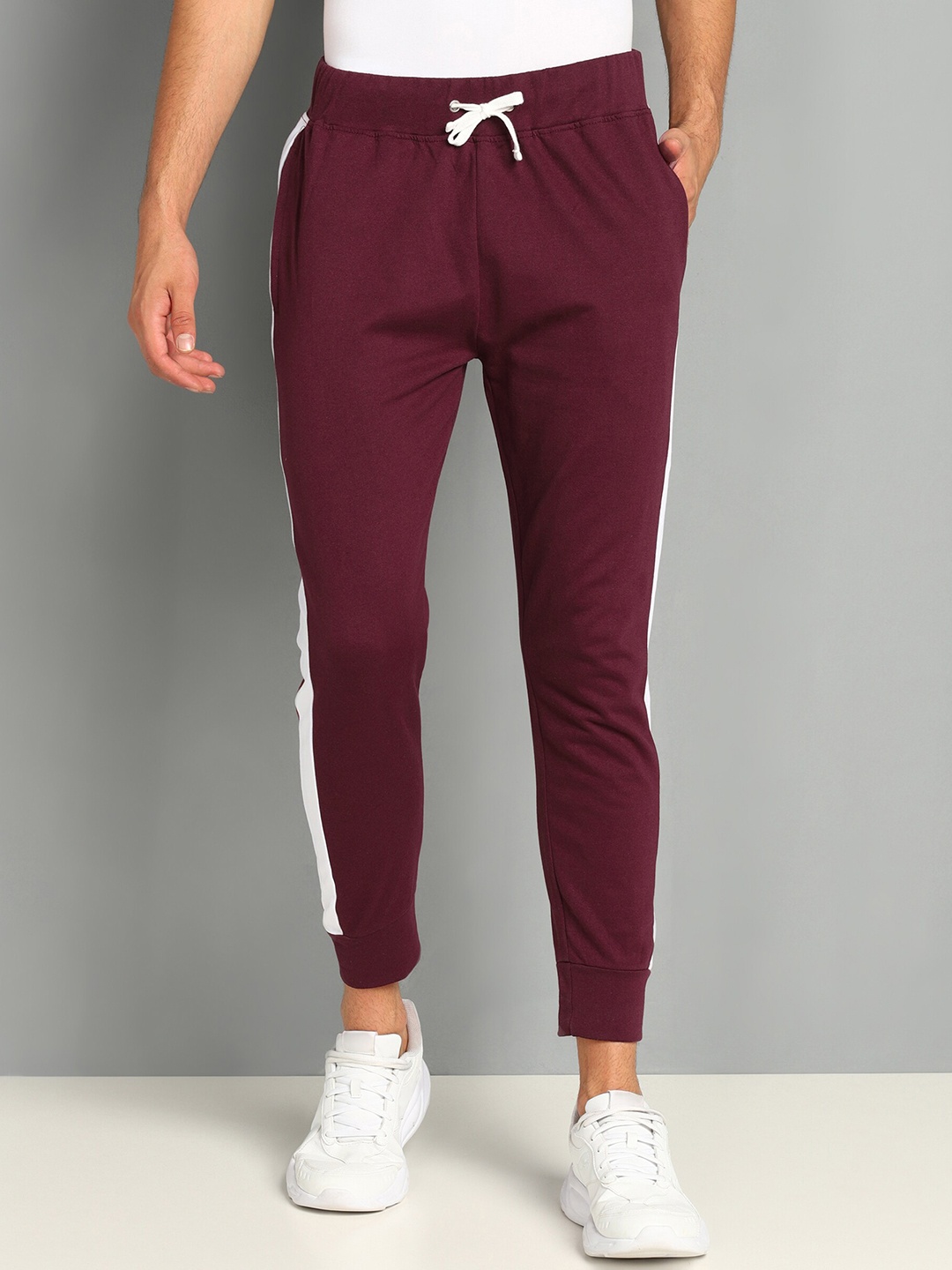 

SHARKTRIBE Men Side Striped Cotton Joggers, Maroon