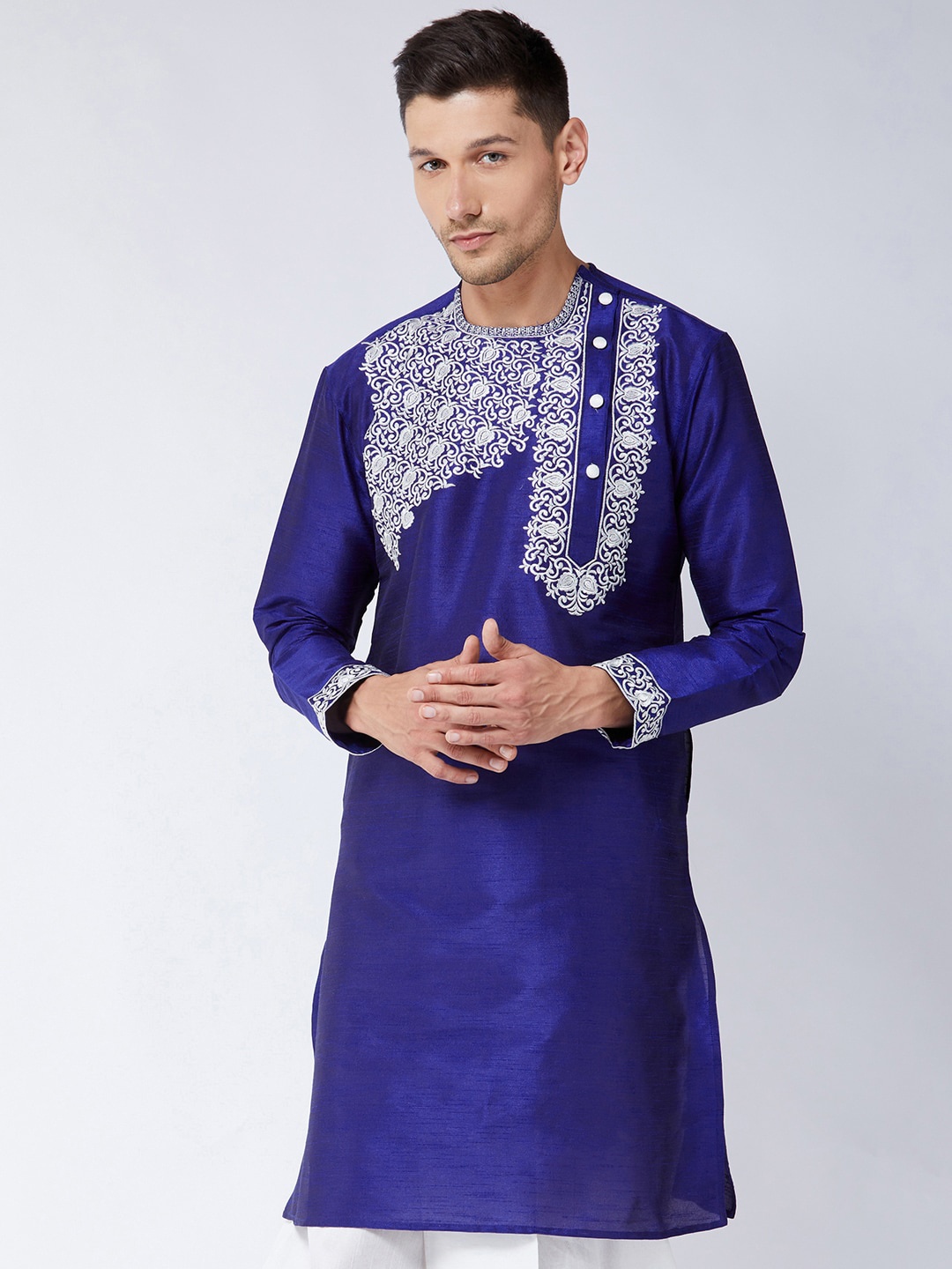 

VASTRAMAY Men Floral Embroidered Kurta, Blue