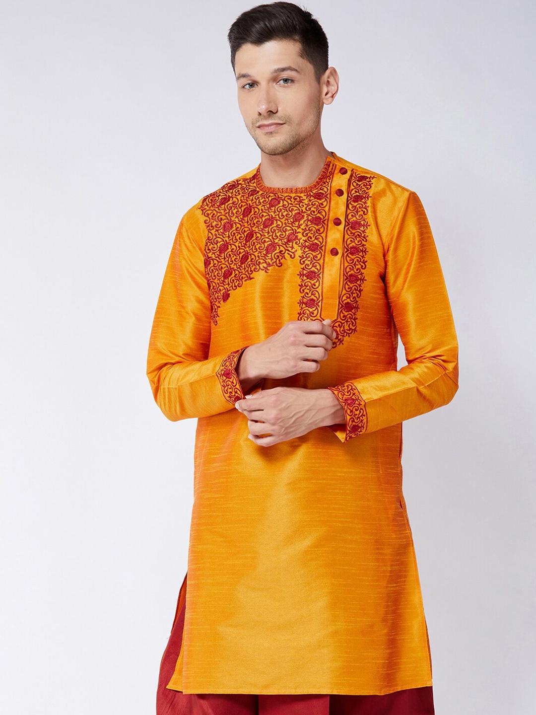 

VASTRAMAY Men Ethnic Motifs Yoke Design Kurta, Orange