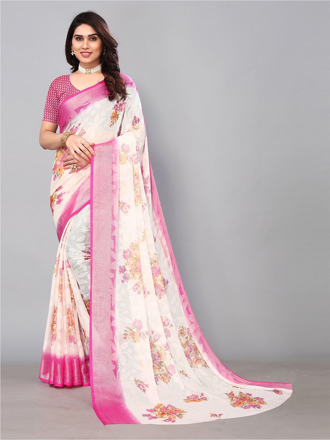 

KALINI Off Printed Floral Saree, Off white