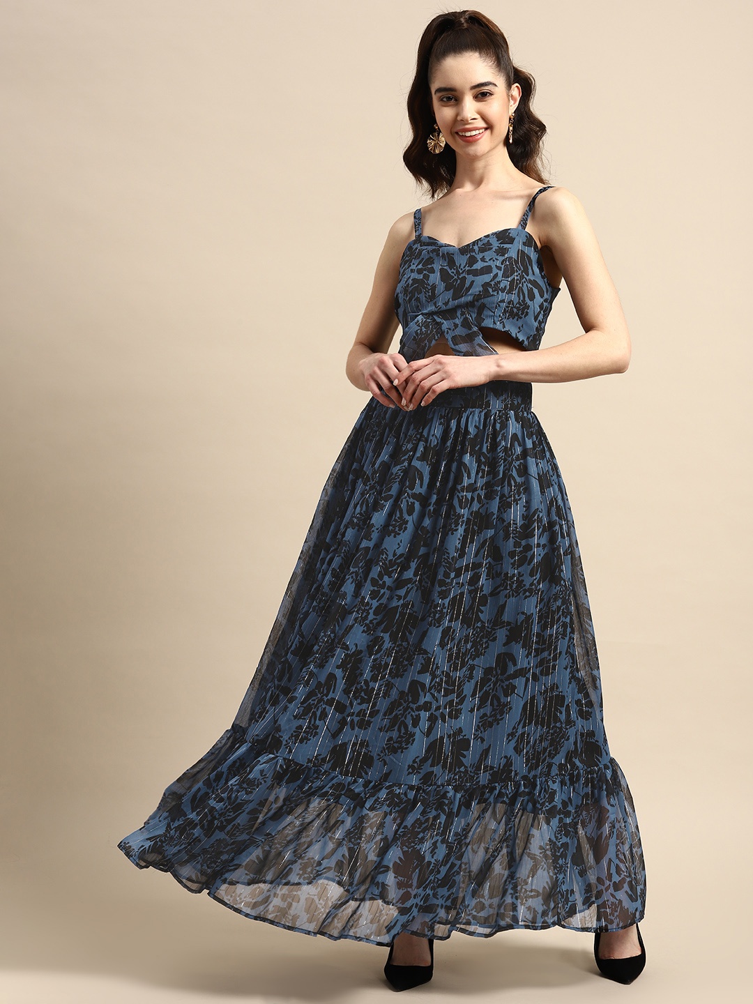 

WoowZerz Floral Printed Chiffon Maxi Dress With Cut-Out Detail, Blue