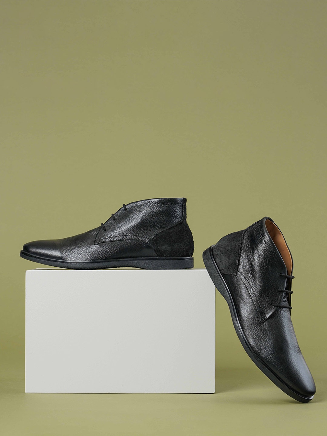 

Ruosh Men Leather Mid Top Formal Derbys, Black