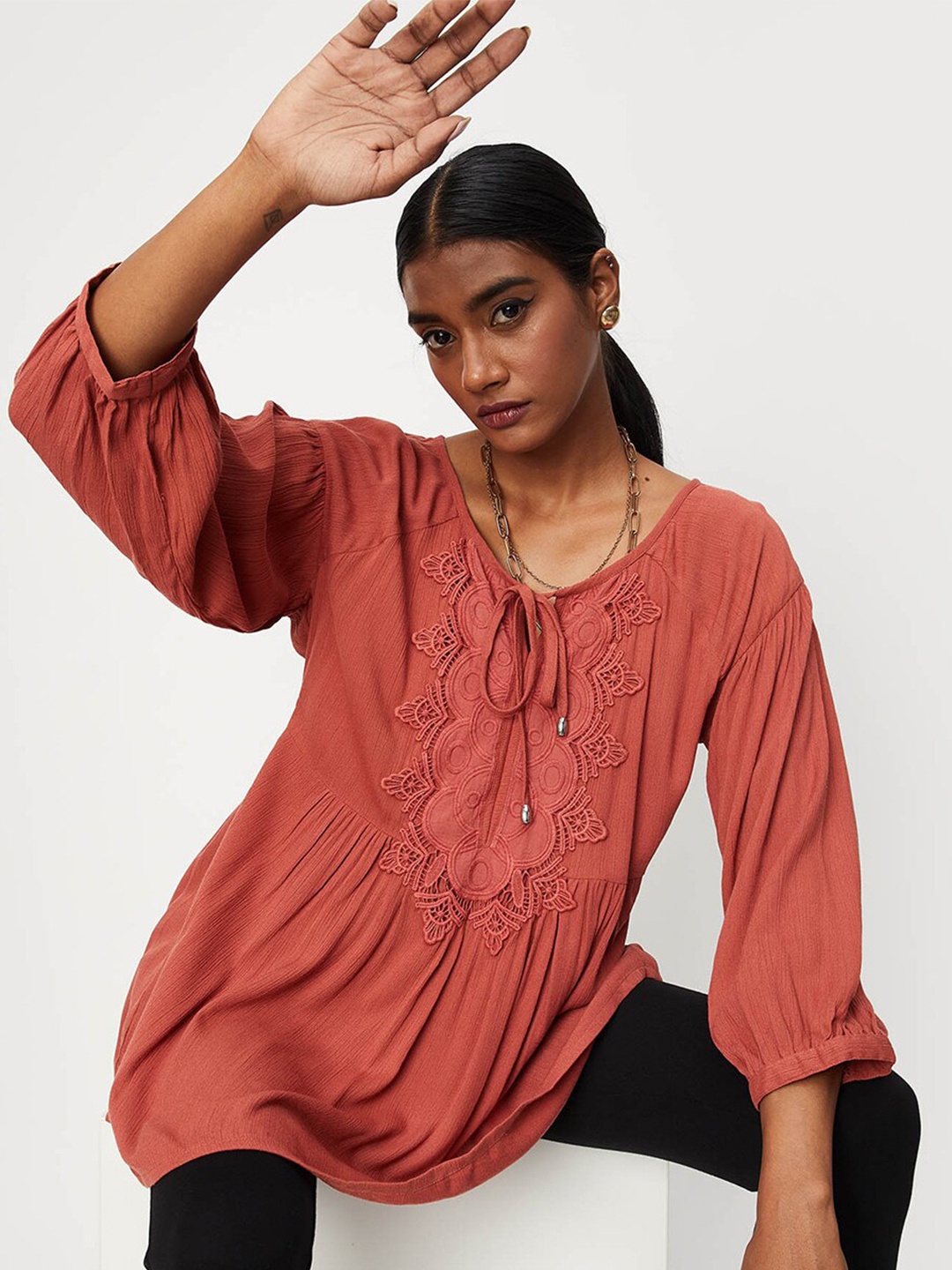 

max Tie Up Neck With Puff Sleeves Tunic, Rust