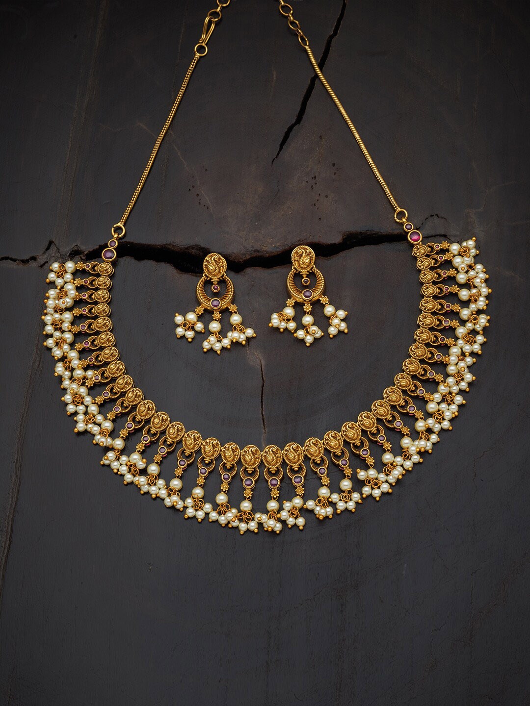 

Kushal's Fashion Jewellery Gold-Plated Stone-Studded & Beaded Jewellery Set, Red
