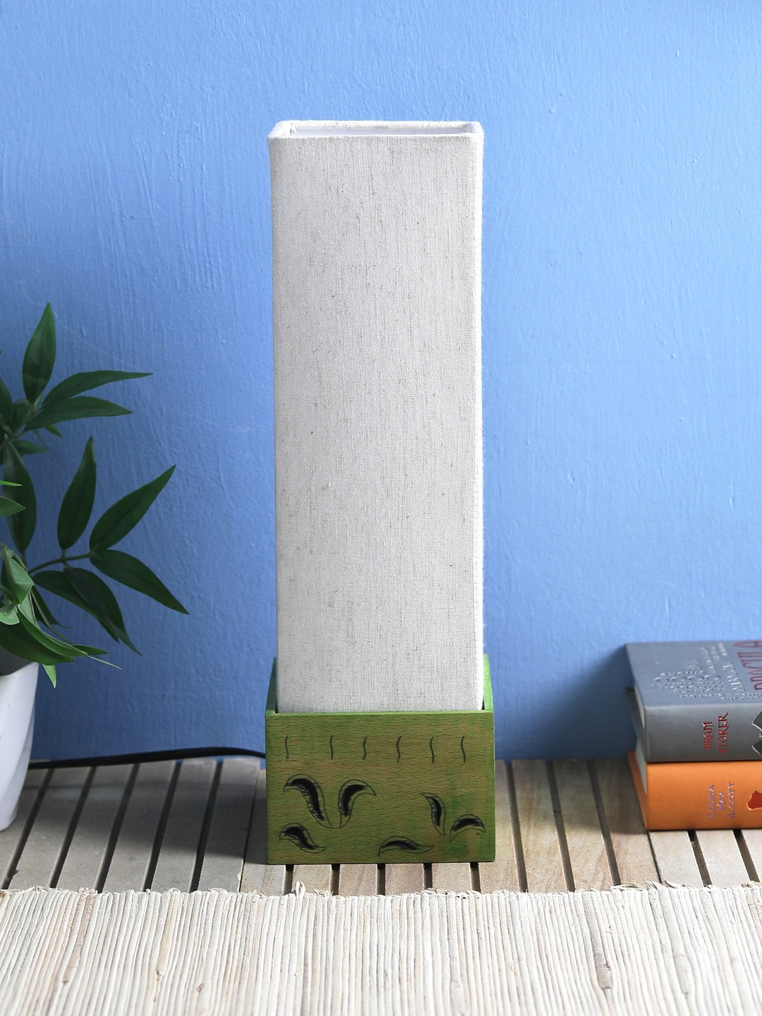 

VarEesha White & Green Handpainted Wooden Column Table Lamp