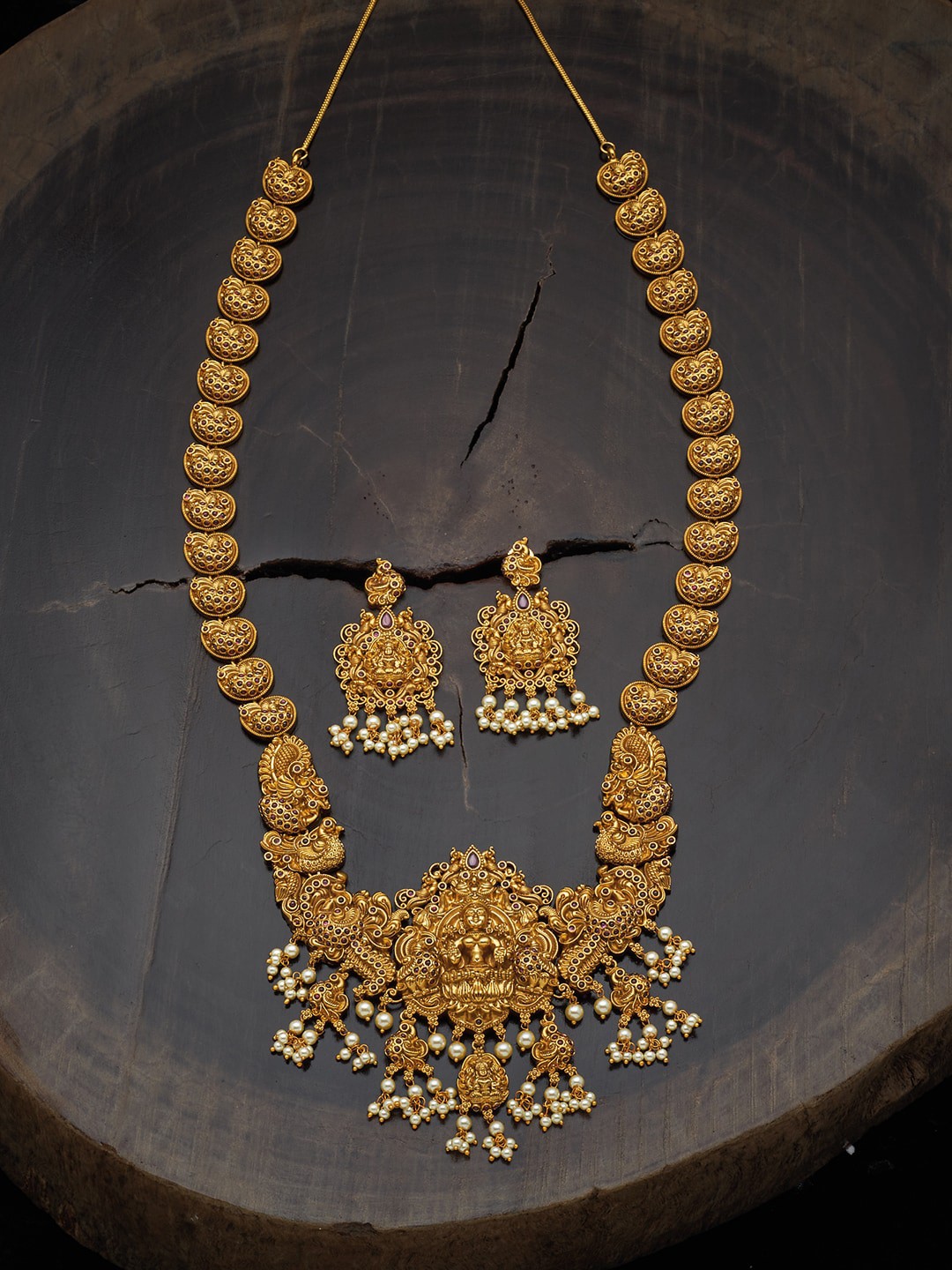 

Kushal's Fashion Jewellery Gold-Plated Stone-Studded & Beaded Jewellery Set, Red