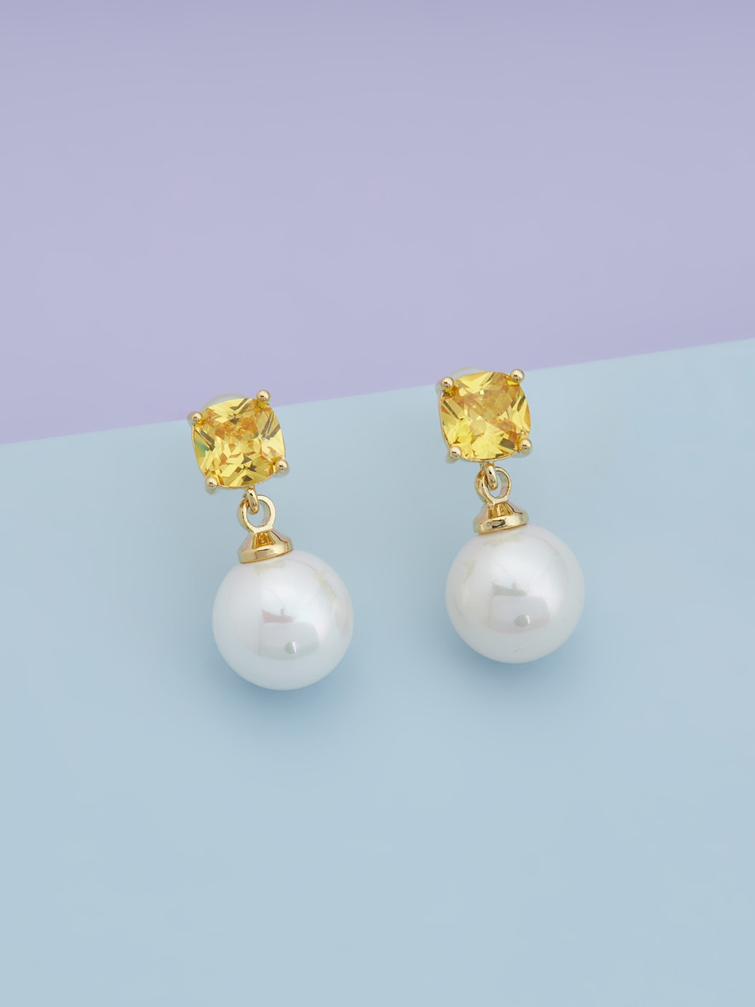 

Kushal's Fashion Jewellery Gold-Plated Cubic Zirconia Studded Studs Earrings, White