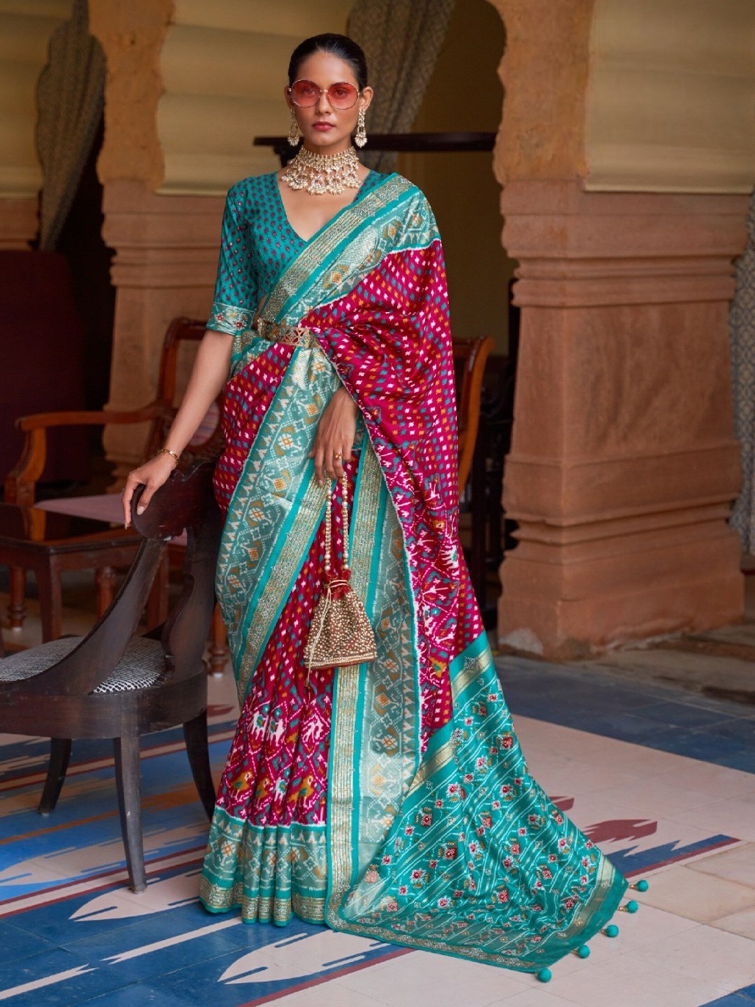 

Mitera Ethnic Motifs Patola Saree, Pink