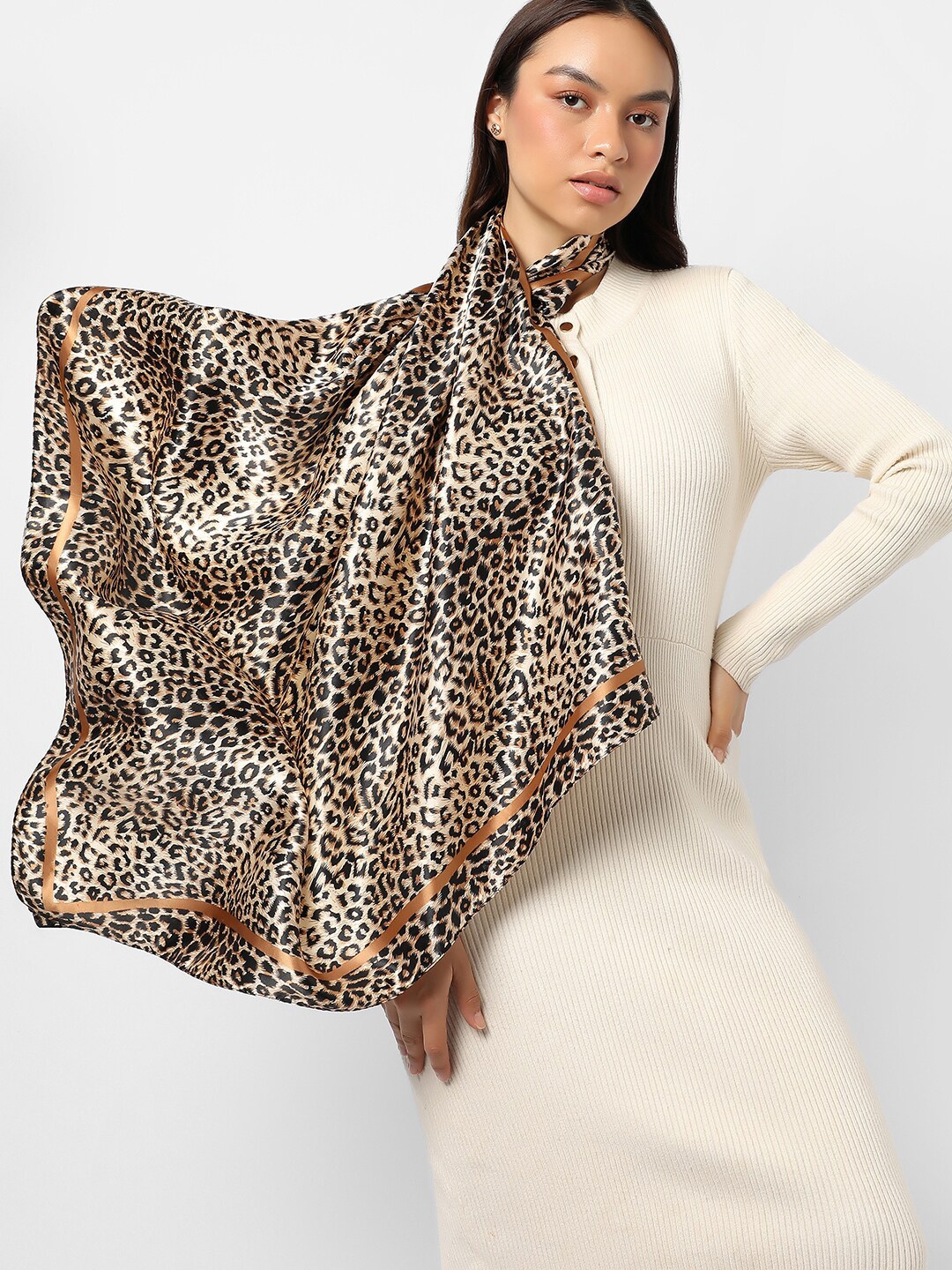 

HAUTE SAUCE by Campus Sutra Women Printed Stole, Beige