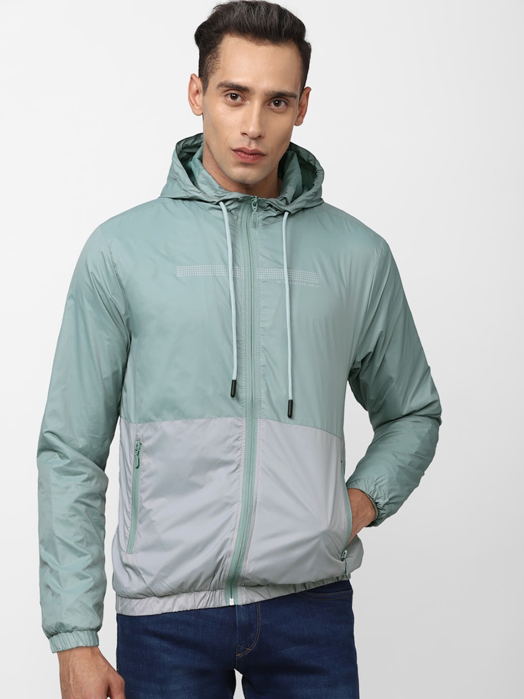 

Peter England Casuals Men Colourblocked Padded Jacket, Blue