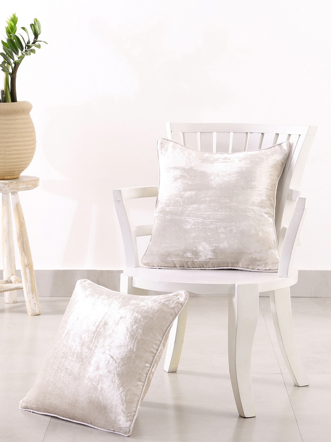 

HANDICRAFT PALACE White 2 Pieces Velvet Square Cushion Covers