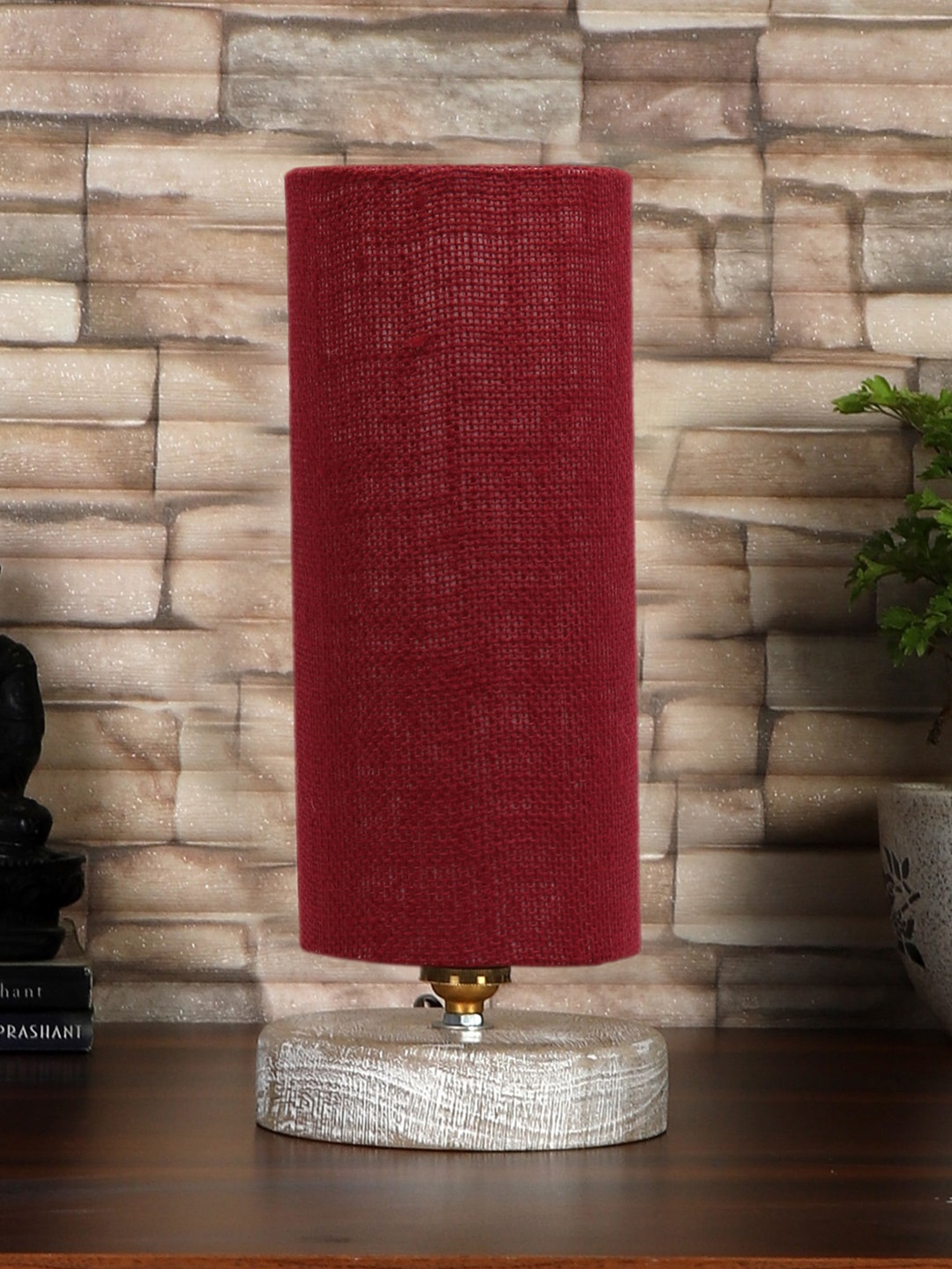 

Devansh Maroon & White Textured Jute Table Lamp With Wood Base