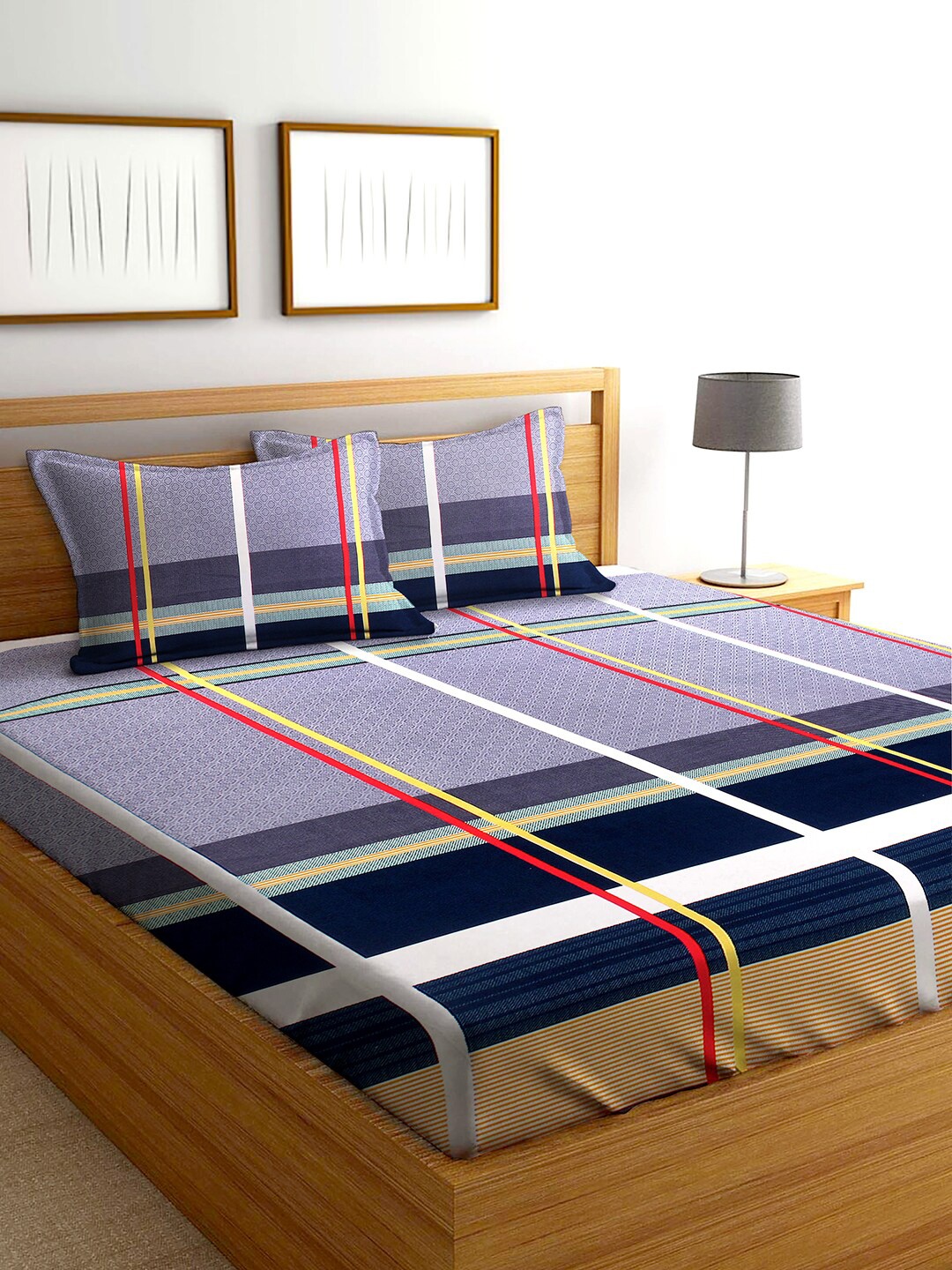 

AEROHAVEN Purple Geometric 210 TC Flat Cotton King Bedsheet with 2 Pillow Covers