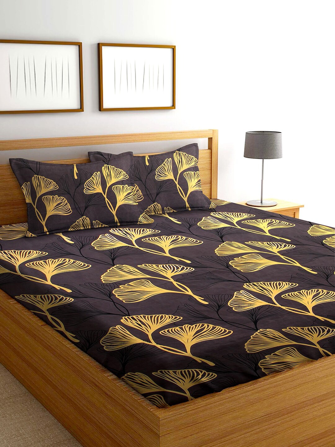 

AEROHAVEN Brown & Yellow 210 TC Flat Cotton King Bedsheet with 2 Pillow Covers