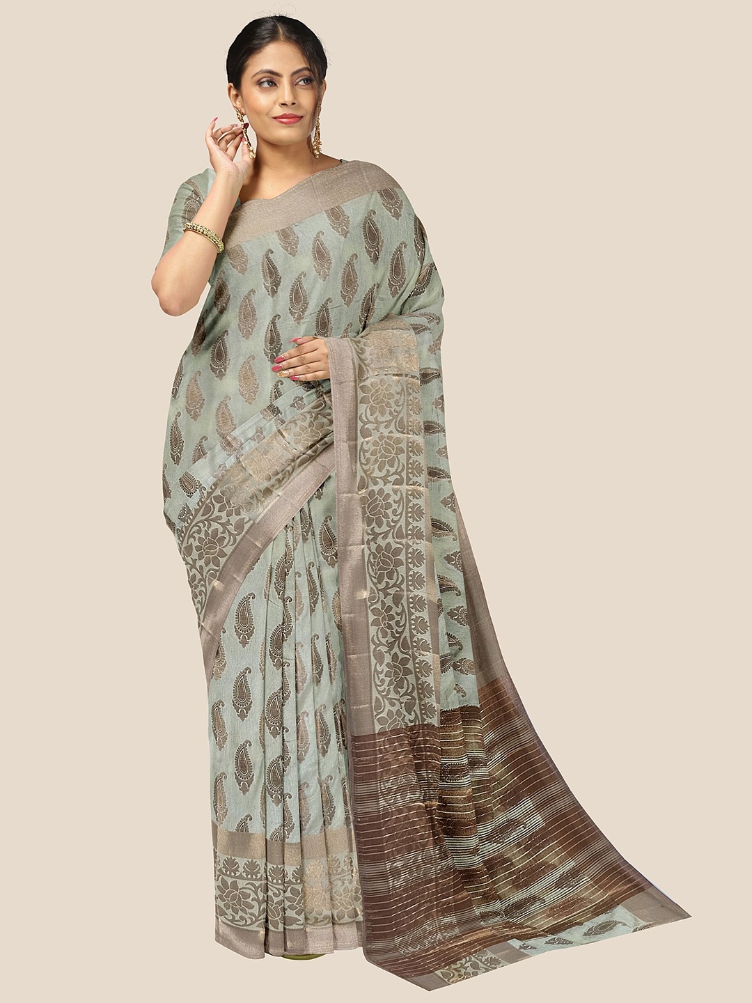 

The Chennai Silks Paisley Woven Design Zari Jute Cotton Banarasi Saree, Cream