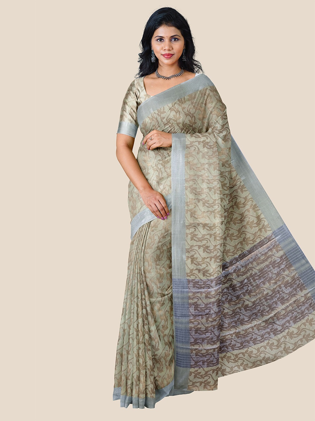 

The Chennai Silks Woven Design Zari Banarasi Saree, Cream