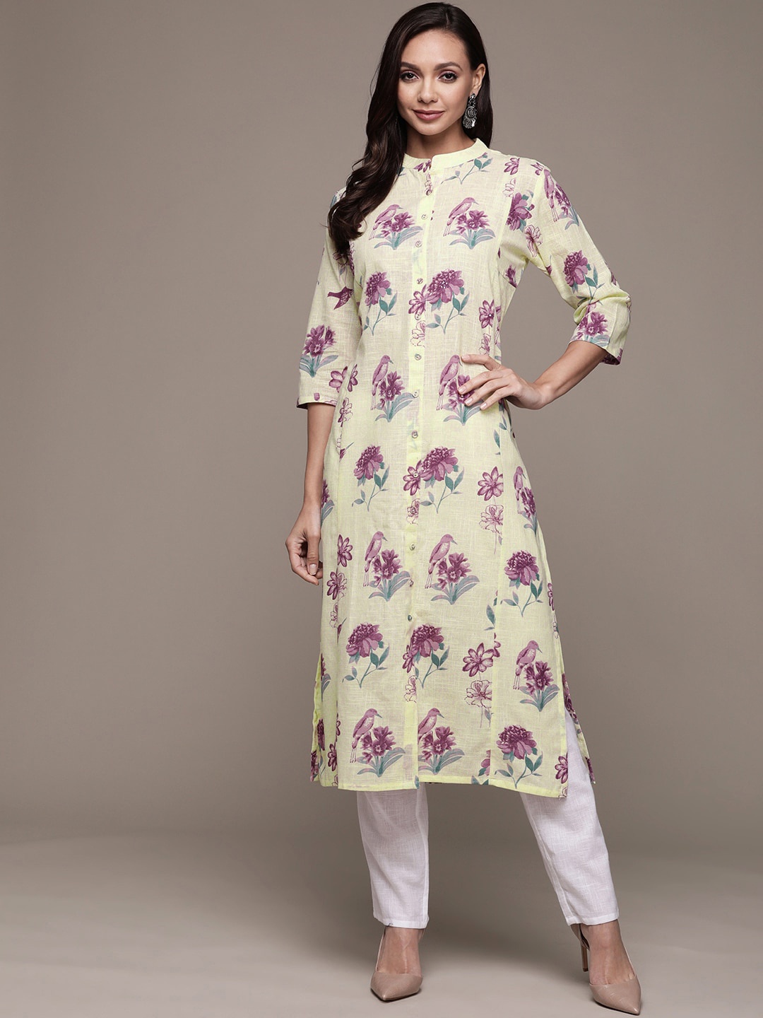 

Ishin Women Floral Printed Floral Cotton Kurta, Cream