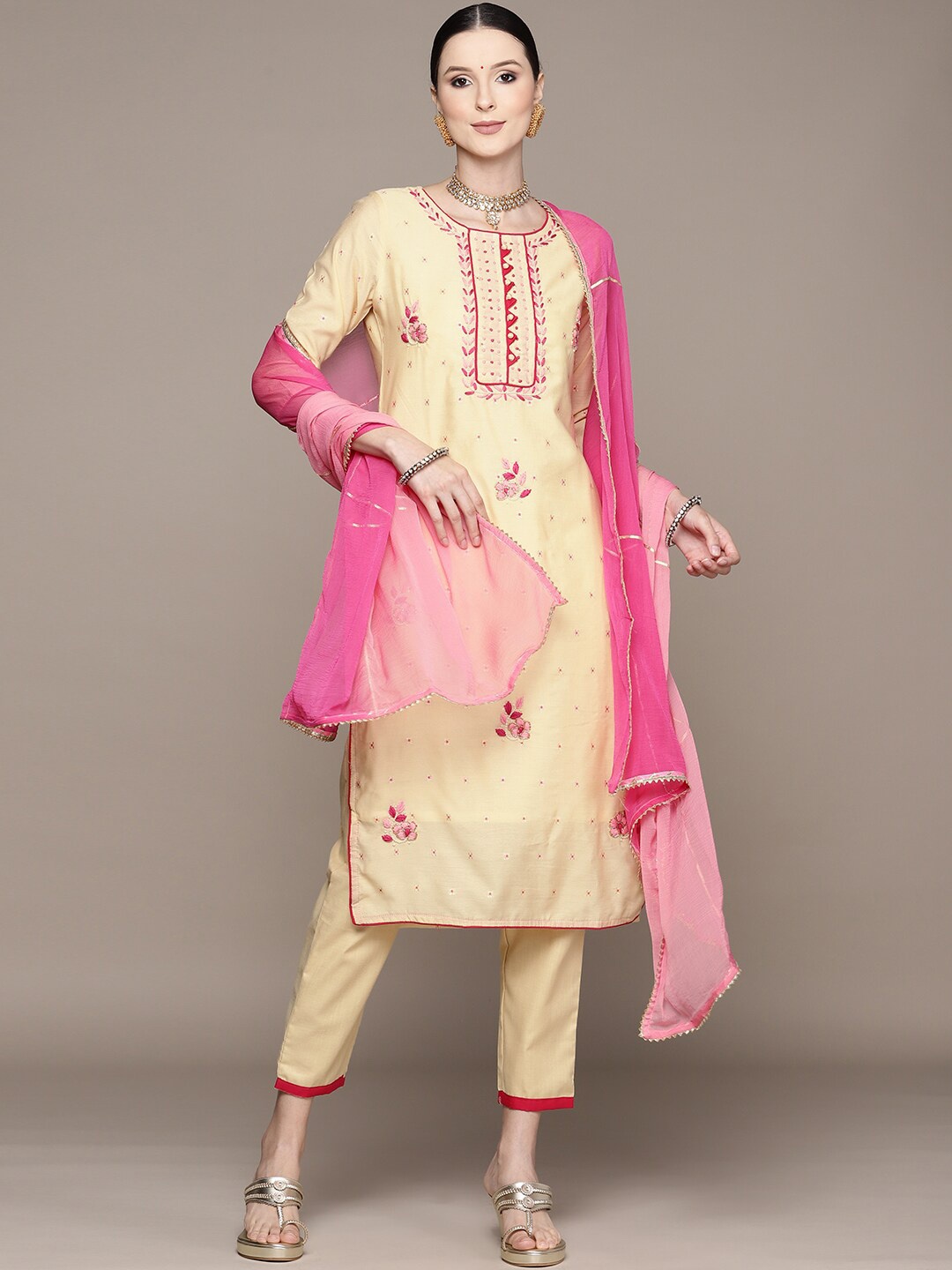 

Ishin Women Floral Embroidered Thread Work Kurta With Trousers & Dupatta, Cream