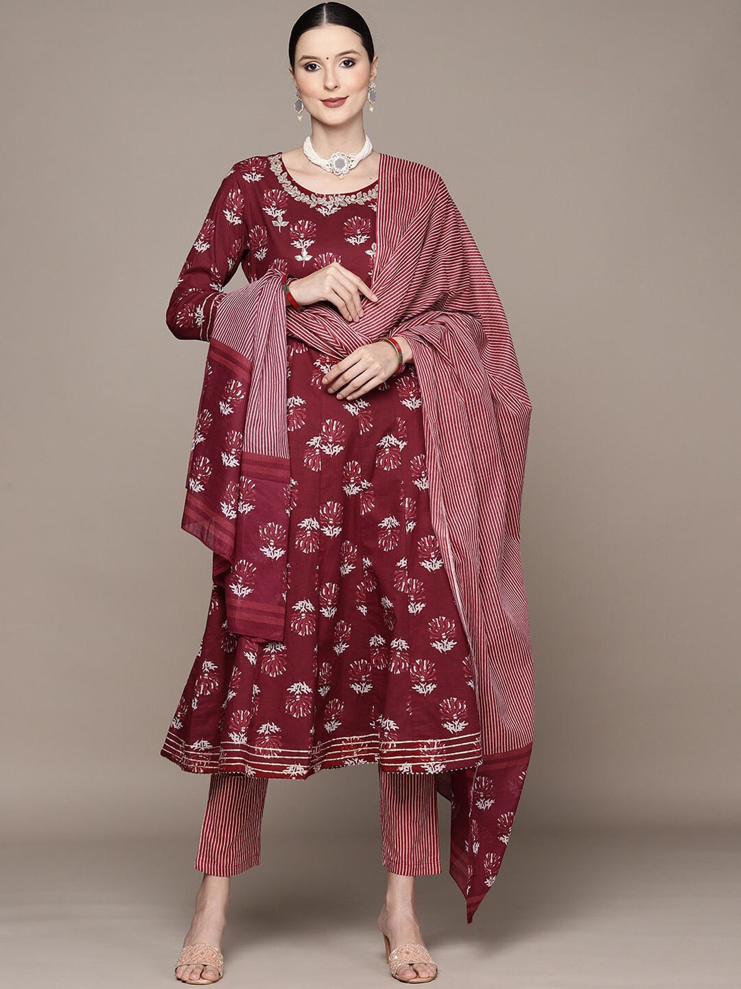 

Ishin Women Embroidered Pure Cotton Kurta With Trousers & Dupatta, Maroon