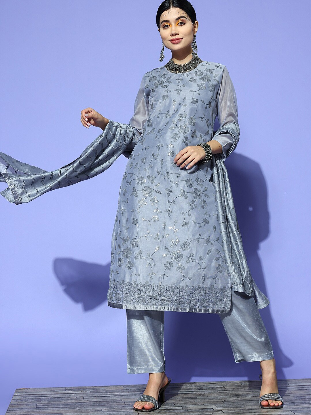 

Ishin Women Grey Floral Embroidered Sequinned Chanderi Silk Kurta with Trousers & With Dupatta