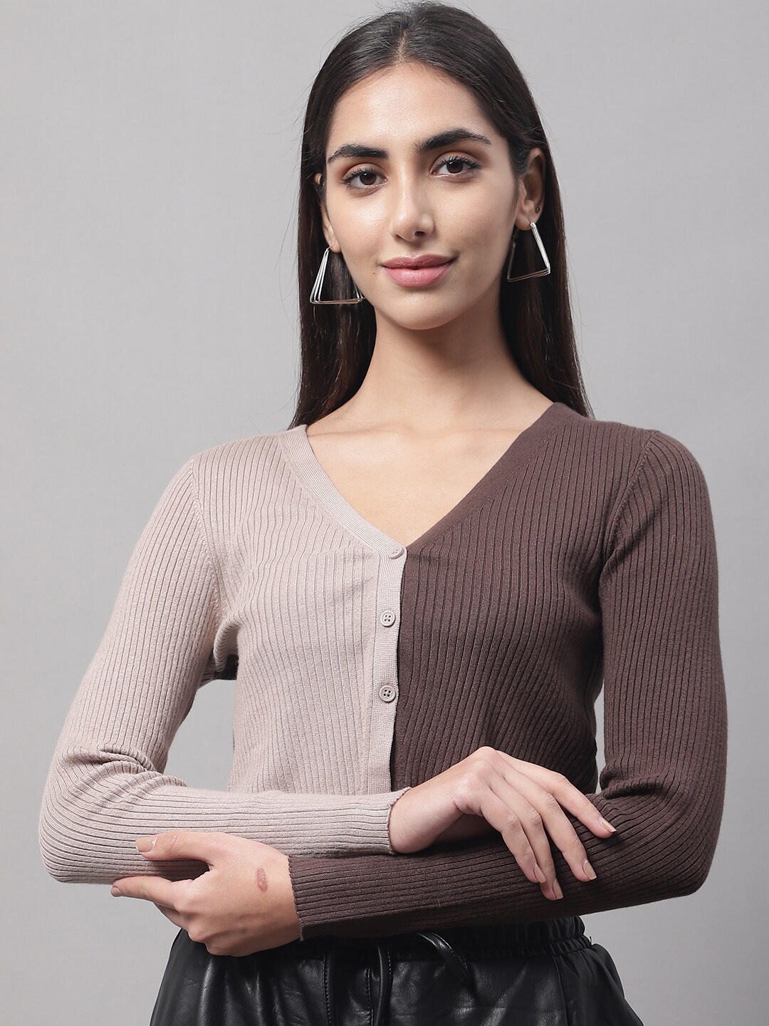 

NoBarr Women Colourblocked V-Neck Crop Cardigan, Beige