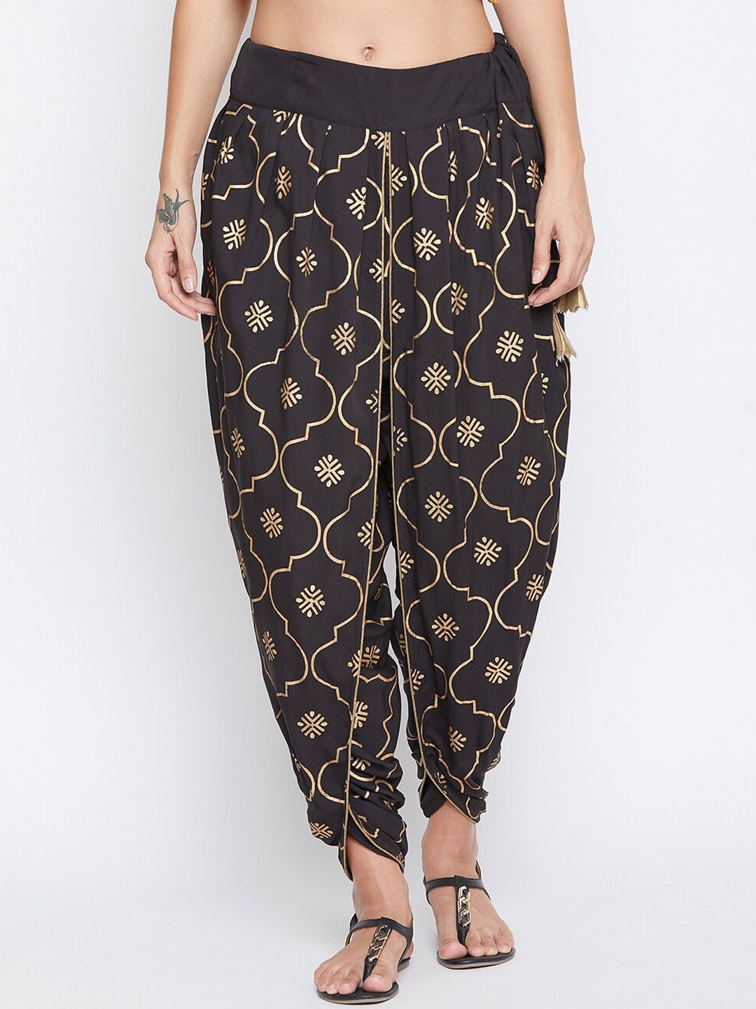 

9rasa Women Printed Dhotis, Black