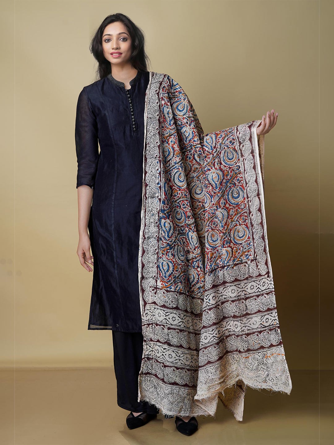 

Unnati Silks Ethnic Motifs Printed Pure Cotton Kalamkari Dupatta, Beige