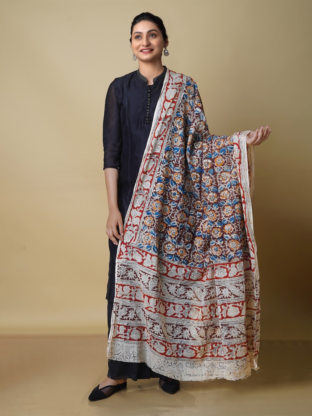 

Unnati Silks Ethnic Motifs Kalamkari Printed Pure Cotton Dupatta, Beige