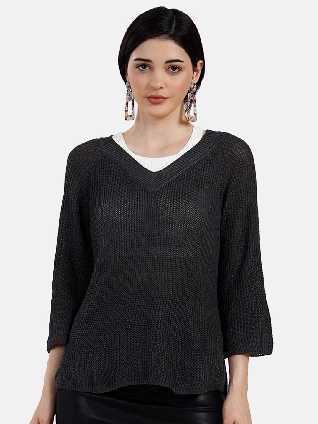 

iki chic Women V-Neck Wool Pullover, Charcoal
