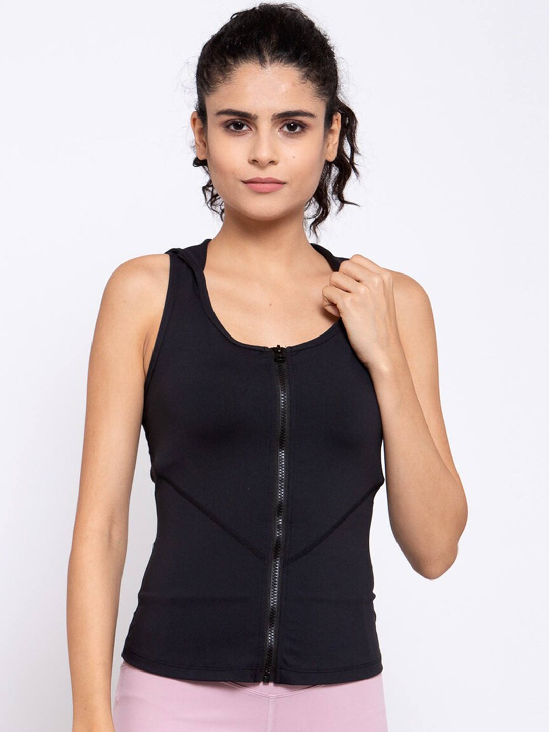 

iki chic Women Sleeveless Hooded Top, Black