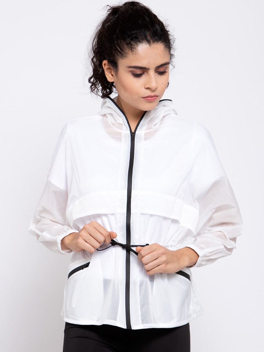 

iki chic Women Sporty Jacket, White