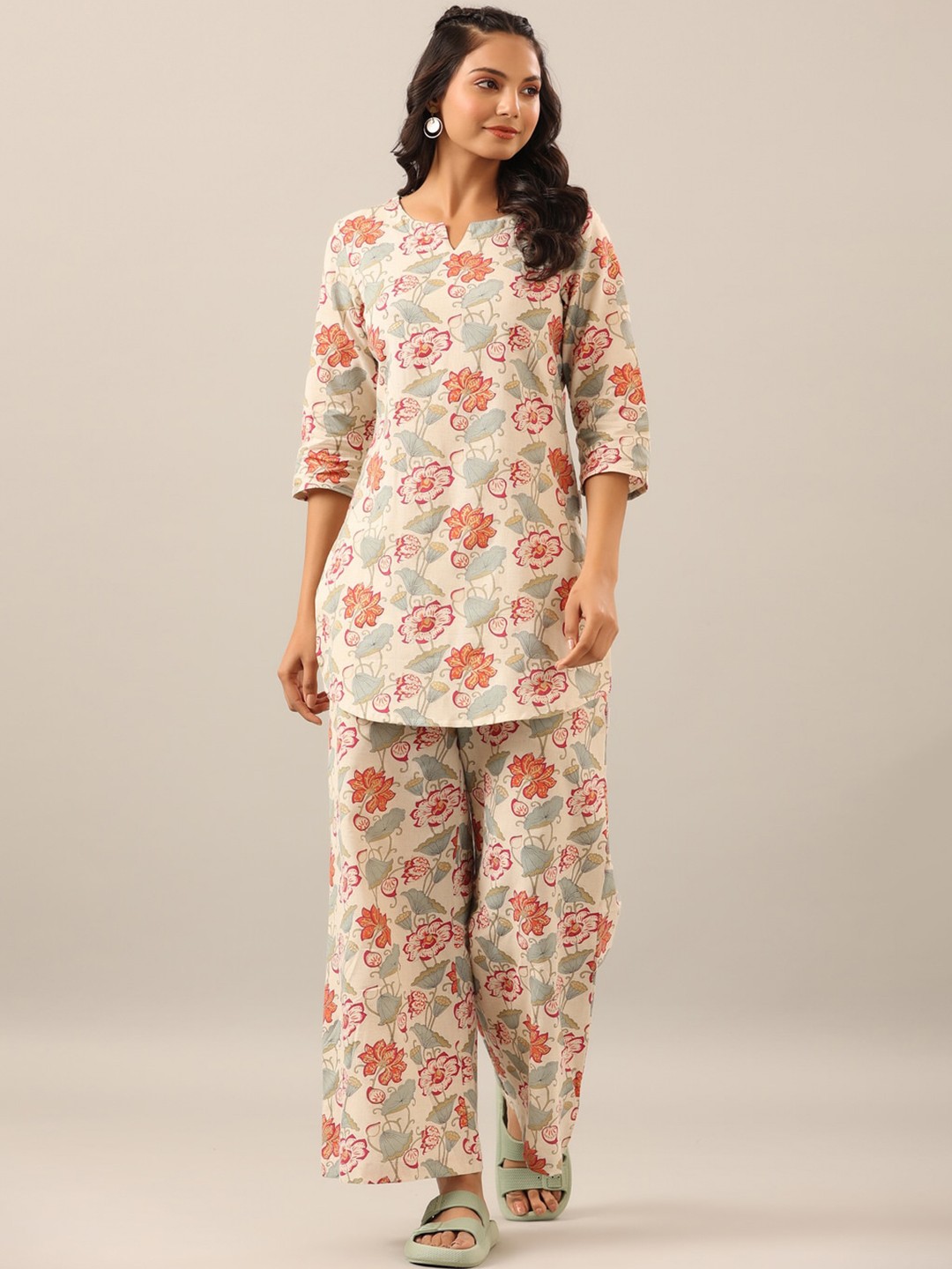 

JISORA Women 2 Pieces Floral Printed Pure Cotton Night Suit, White