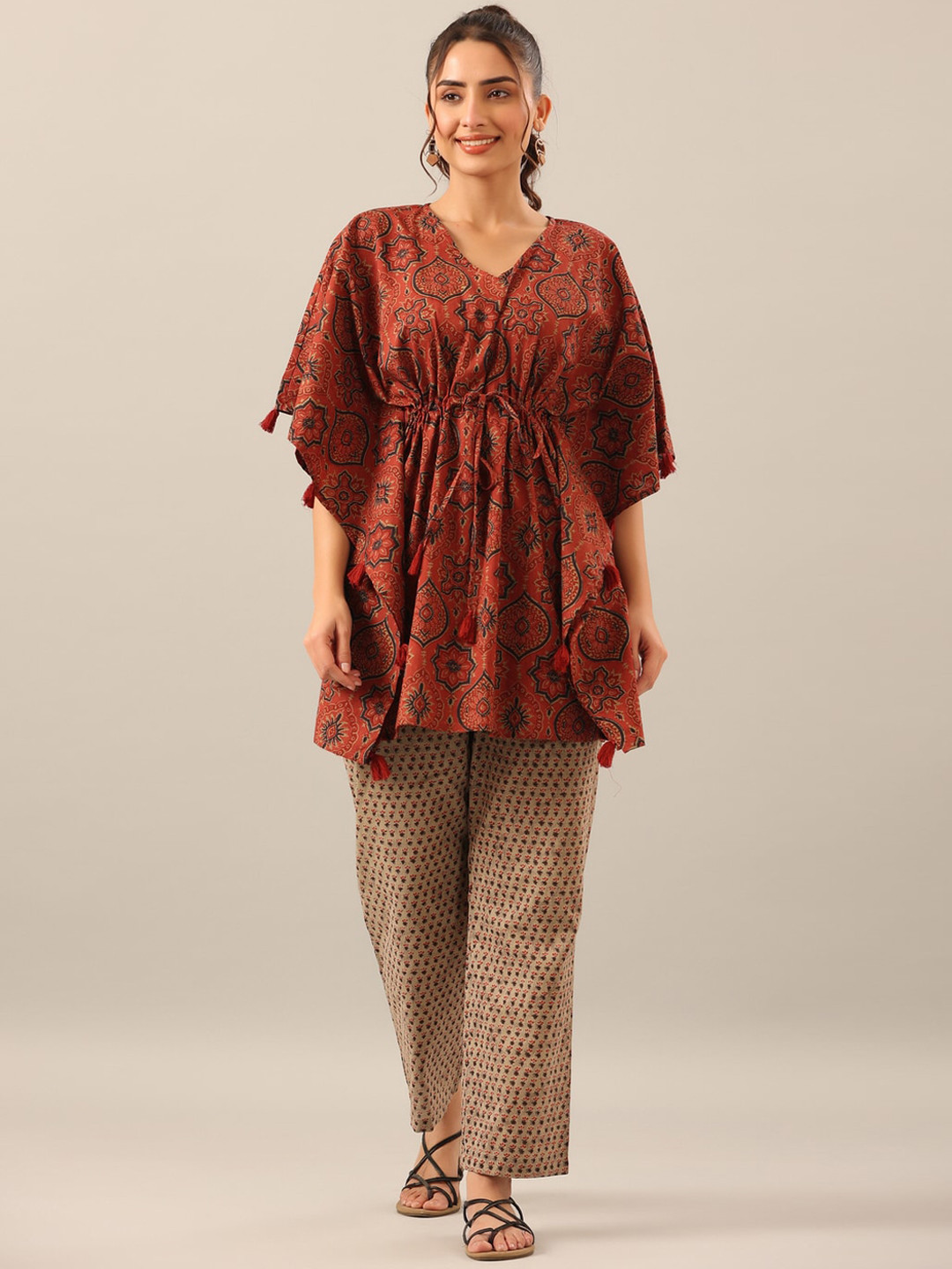 

JISORA Women Ethnic Motifs Printed Pure Cotton Kaftan Night suit, Red