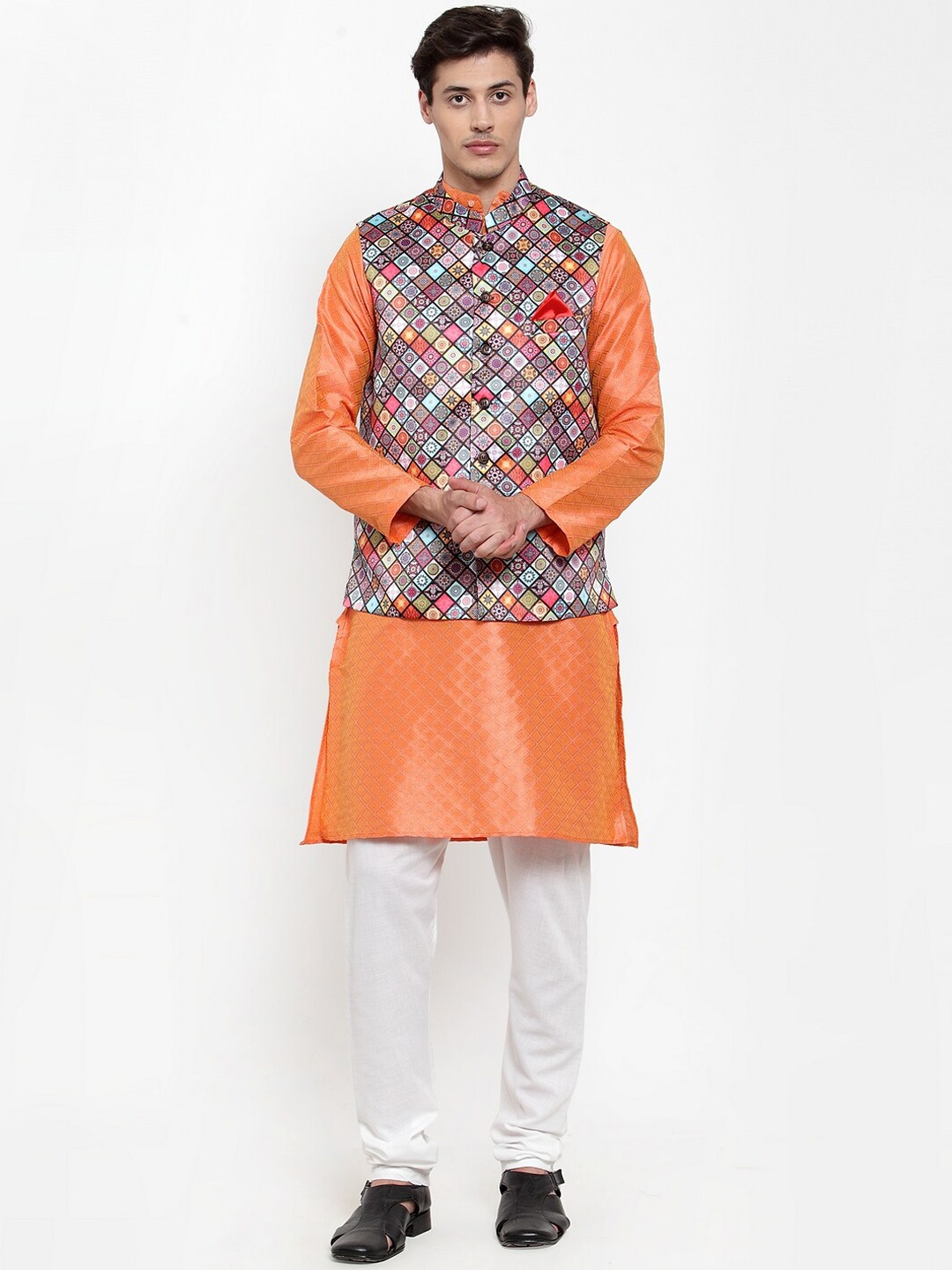 

NEUDIS Men Printed Satin Nehru Jacket, Red