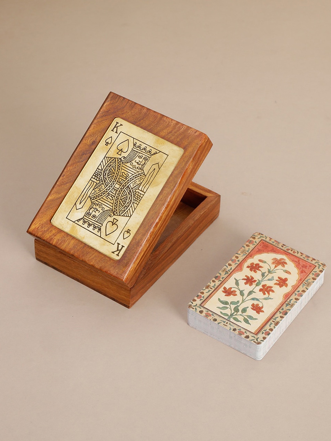 

Fabindia Vivaram Wooden Box Playing Card Set - King, Brown