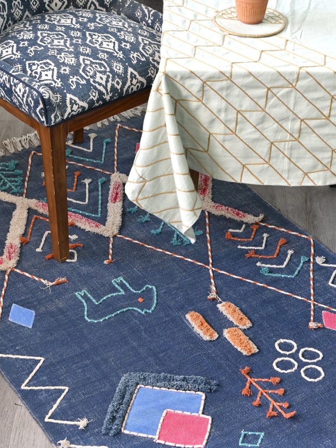 

Art Avenue Blue & Orange Geometric Embroidered Cotton Carpet