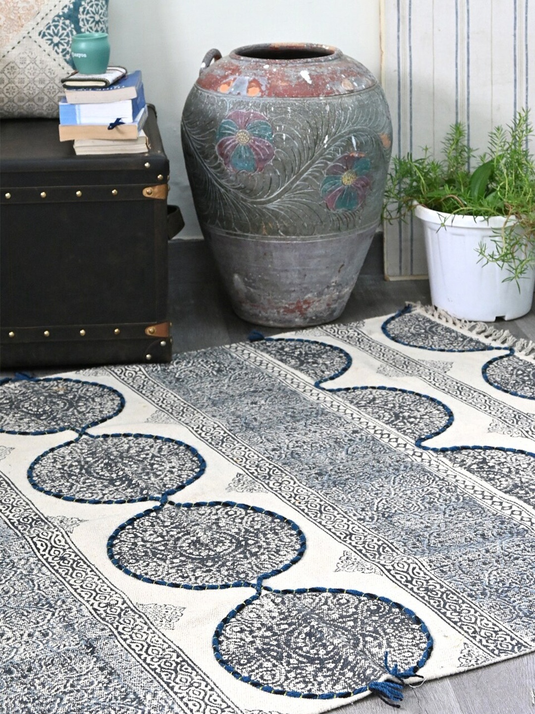 

Art Avenue Cream & Black Ethnic Motifs Printed & Embroidered Cotton Rectangular Carpet