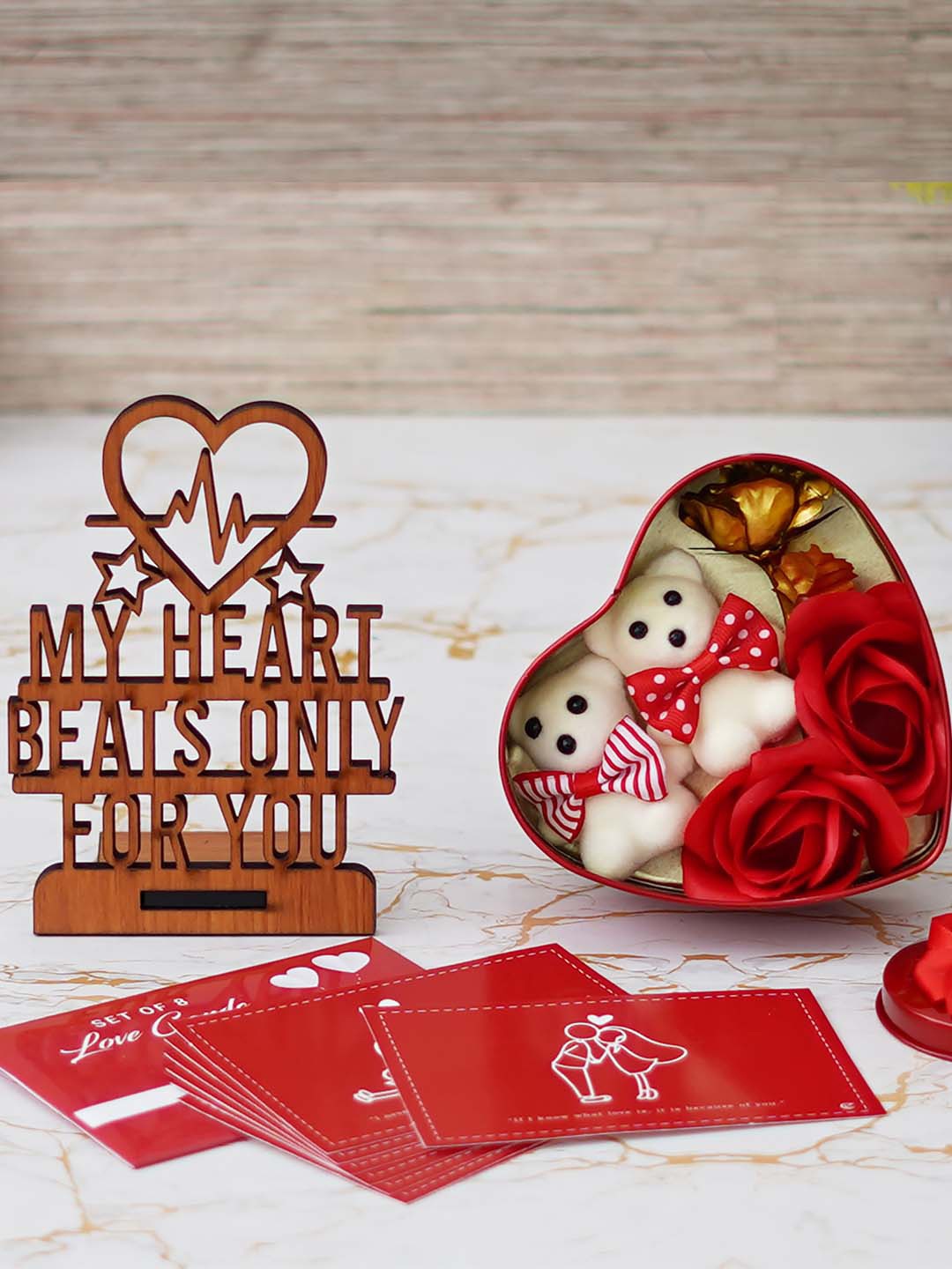

eCraftIndia Red & White 3 Pcs Valentine Gift Set