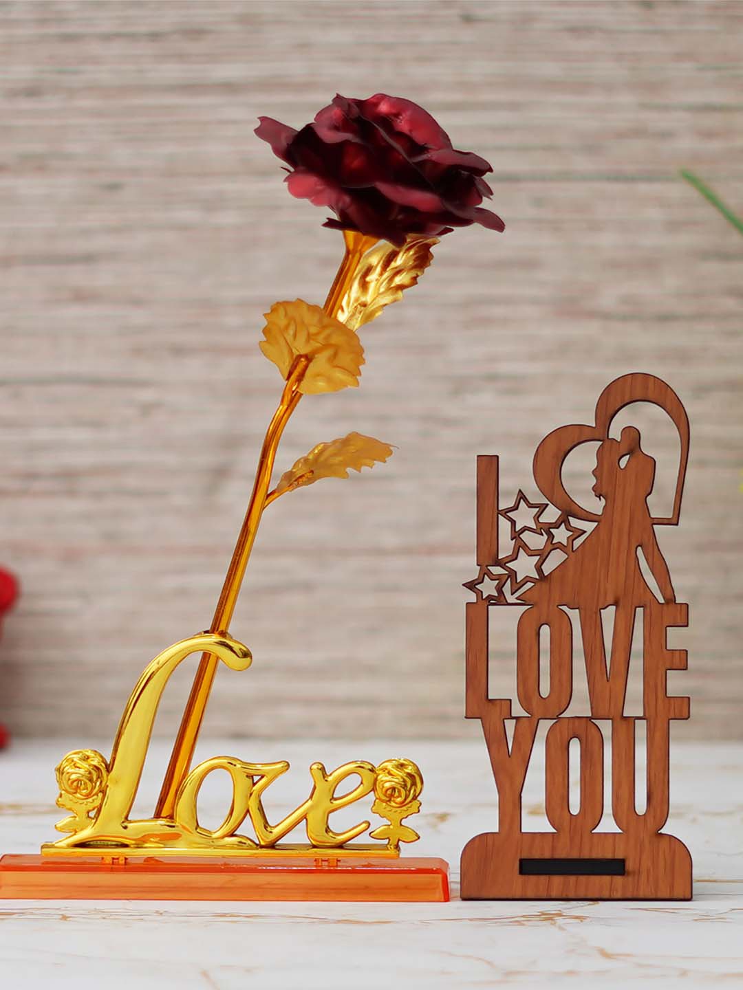 

eCraftIndia Red & Brown 2 Pcs Valentine Gift Set, Gold