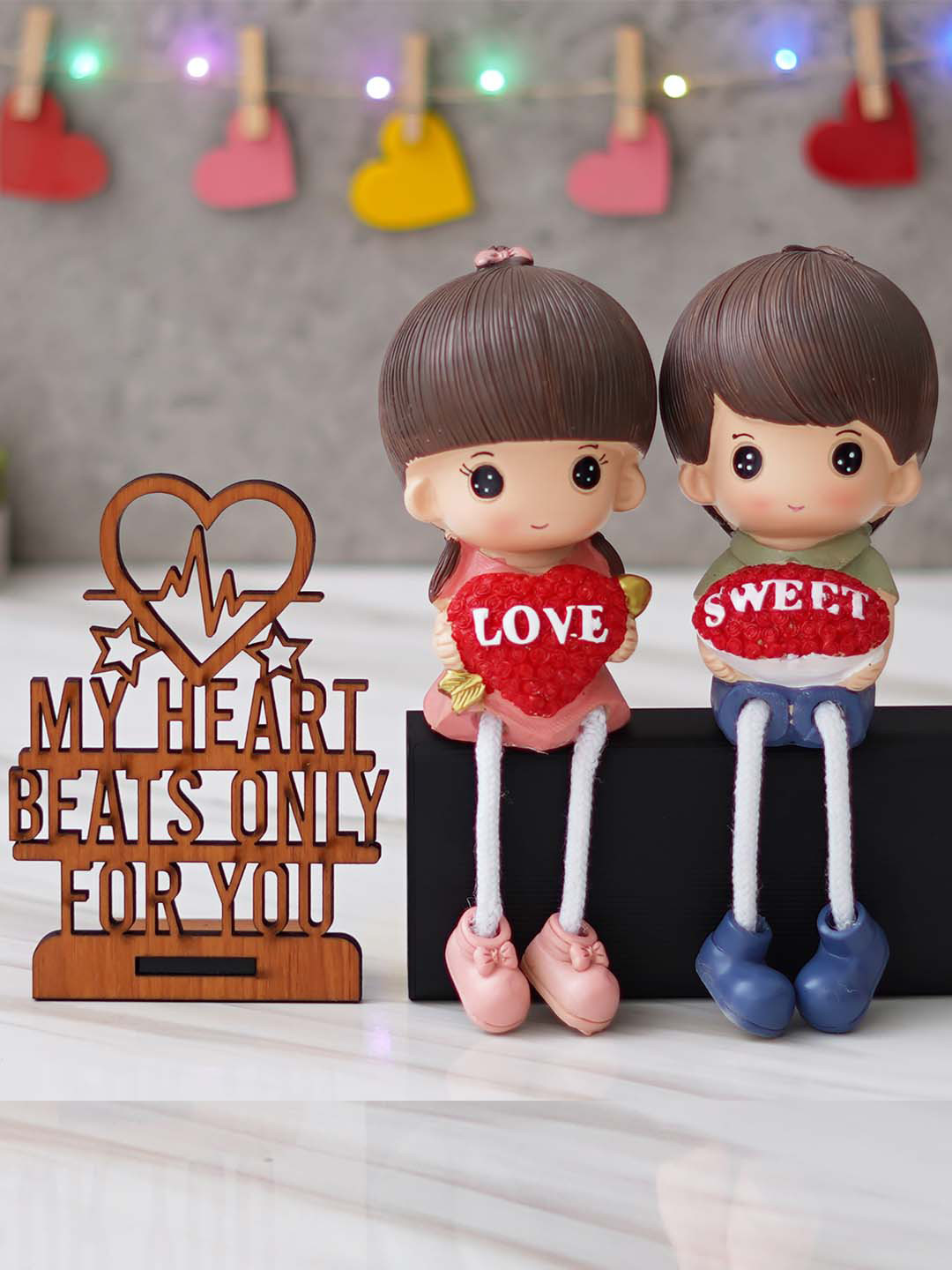 

eCraftIndia 2 Pieces Red & White Showpiece With Stand & Love Girl Boy Figurine