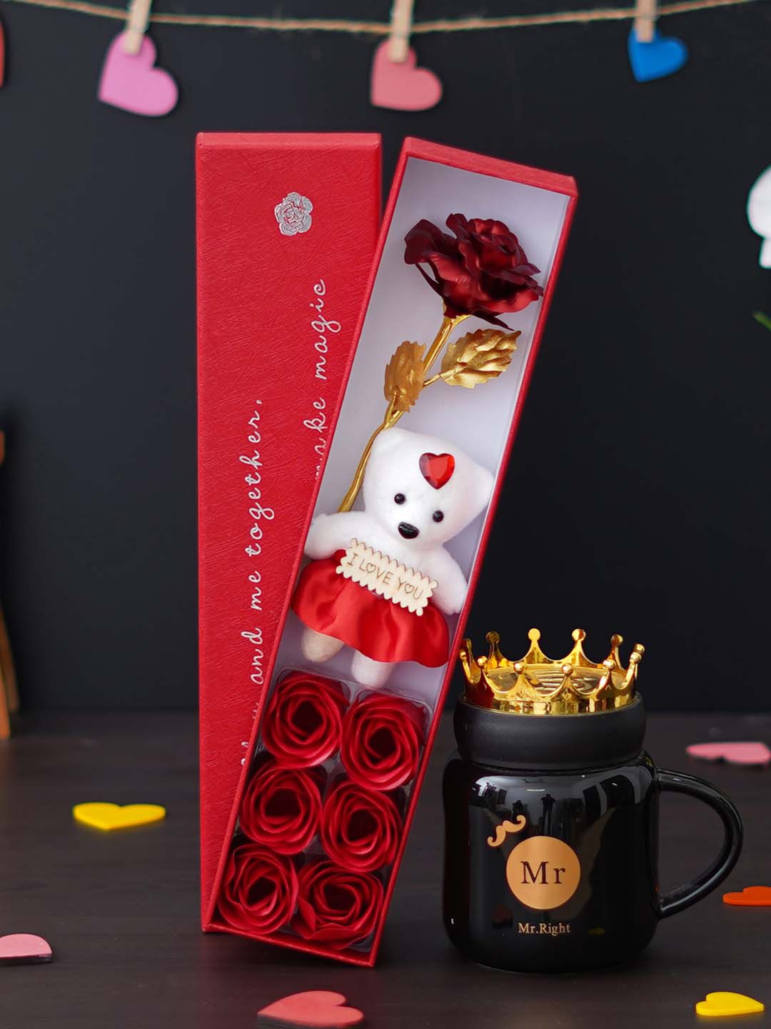 

eCraftIndia 2 Pieces Red & Black Printed Ceramic Mug With Gift Box Valentine's Set