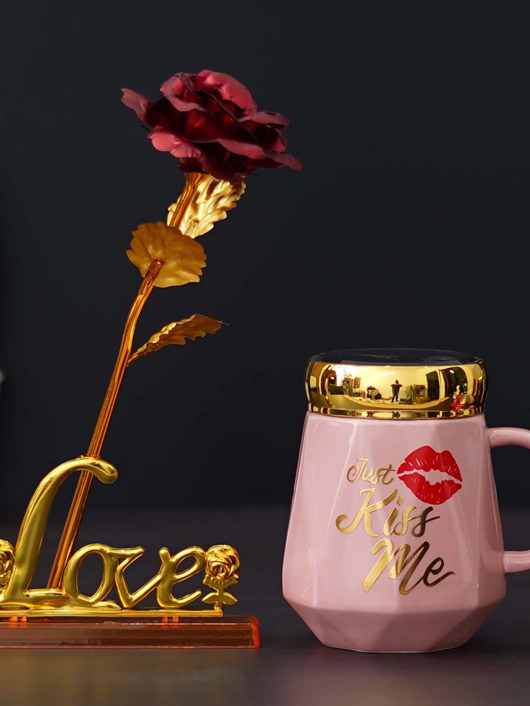 

eCraftIndia 2 Pcs Pink Just Kiss Me" Printed Ceramic Mug & Rose Valentine Gift Set