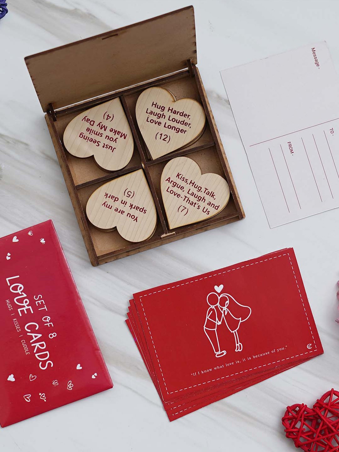 

eCraftIndia Red & Brown 2 Pcs Valentine Gift Set